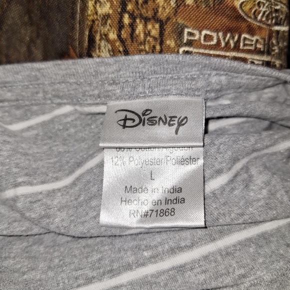 Disney graphic blouse size large - Picture 5 of 5